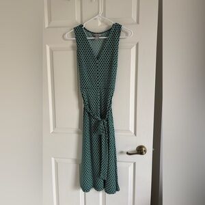 2/$20 NWOT H&M sleeveless dress